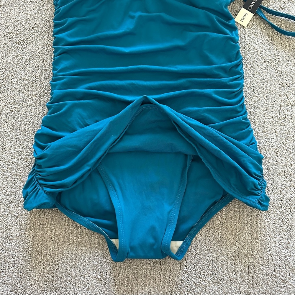 Carmen Marc Valvo Bandeau Swimdress Size 10 - Picture 2 of 6